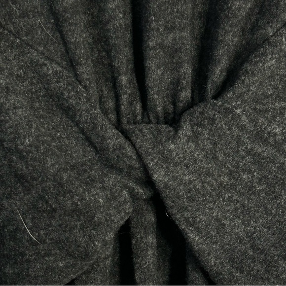Lush NWT Twist Front Wrap Long Sleeve Charcoal Sweater Midi Soft Dress Sz L - Picture 4 of 10